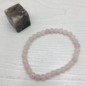 HANDCRAFTED Rose Quartz Stretch Bracelet